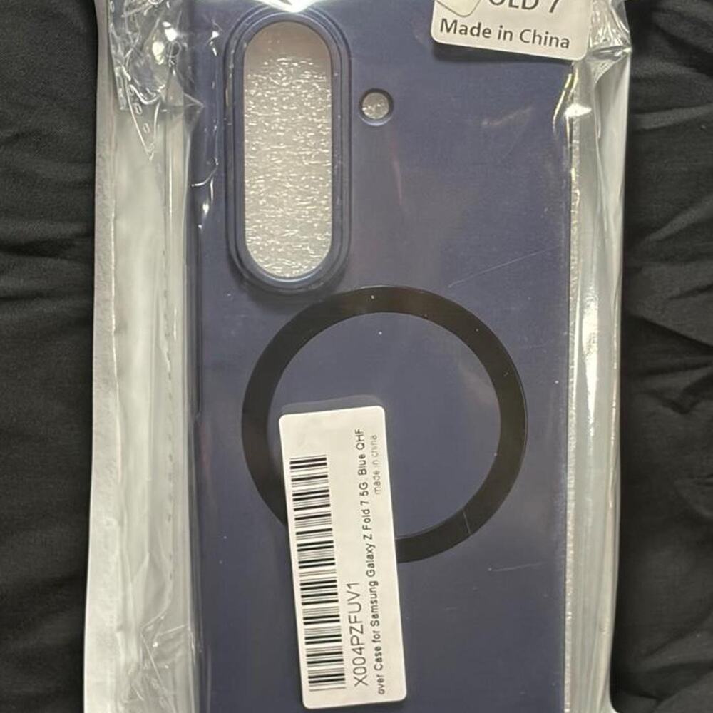 🚨 Blue Magnetic Protective Case Designed for the Samsung Galaxy Z Fold 7 5G 📱
